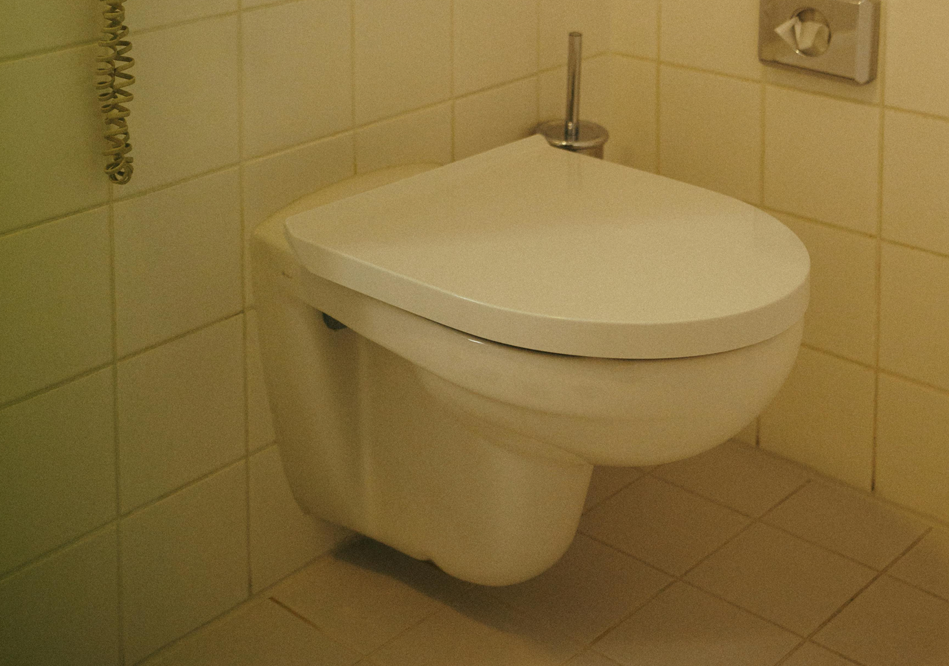 What colour should urine be? What’s normal and what’s not