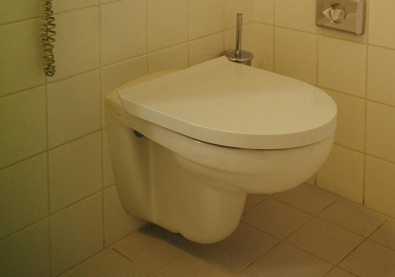 What colour should urine be? What’s normal and what’s not